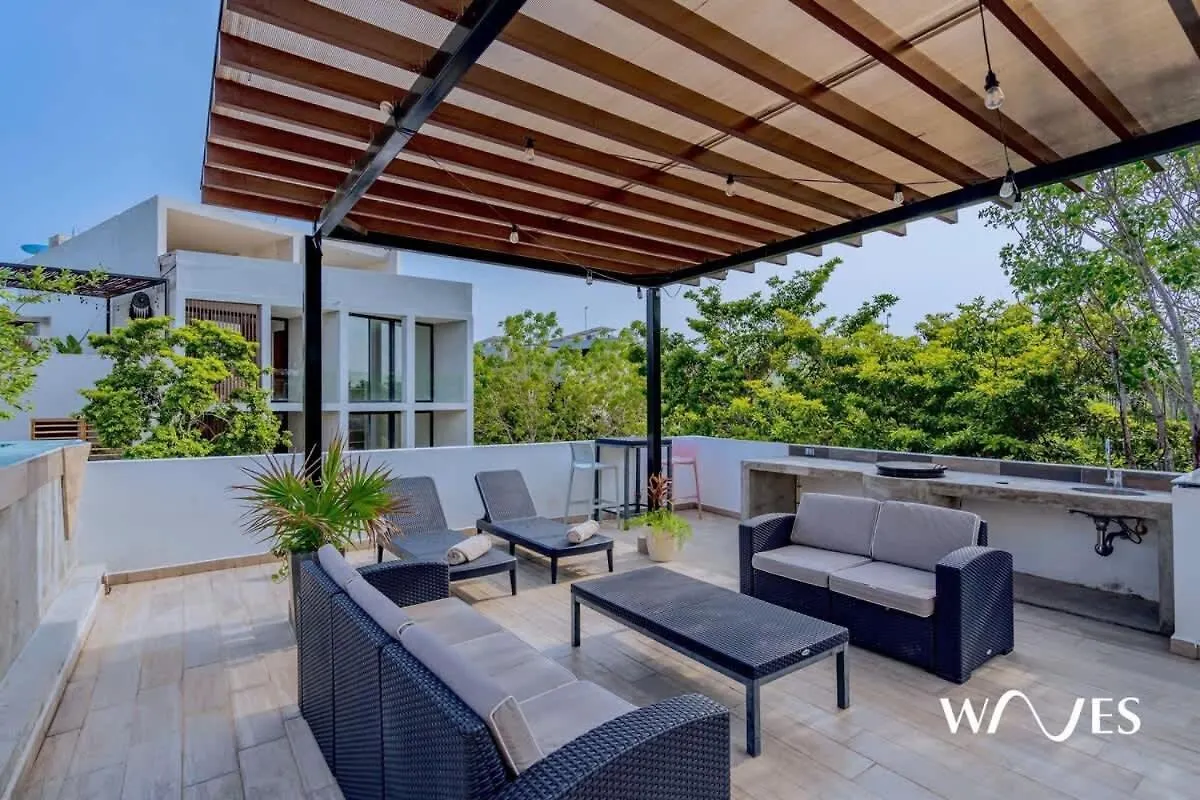 Spacious 1 Bedroom With Great Location & Rooftop Pool By Waves Management Tulum Mexiko